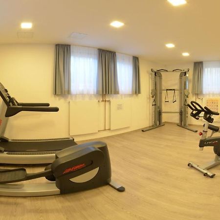 Mikro Apartments Erding Eksteriør bilde